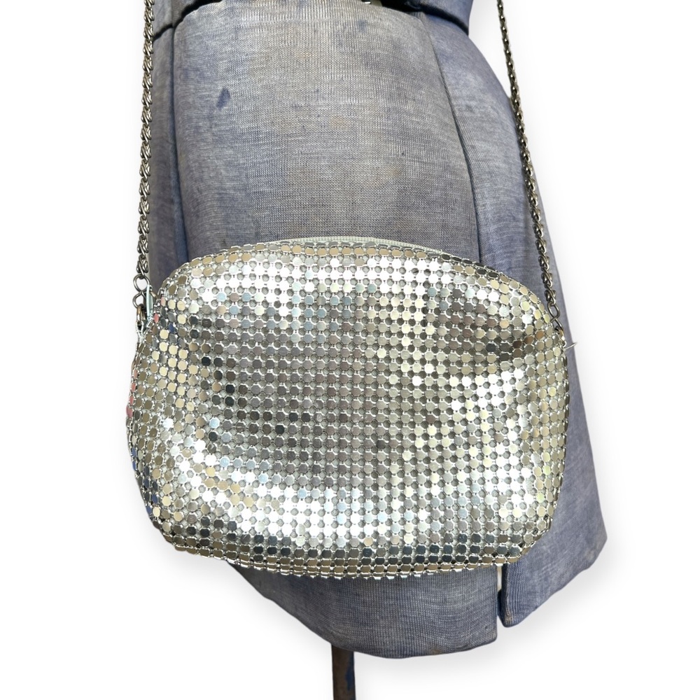VTG Silver Mesh Purse Ornate Chain Link Strap